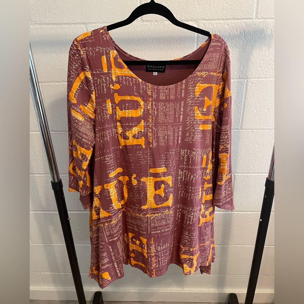 Kauluaʻe 3/4 Selepe Blouse with Kuʻe petitions
